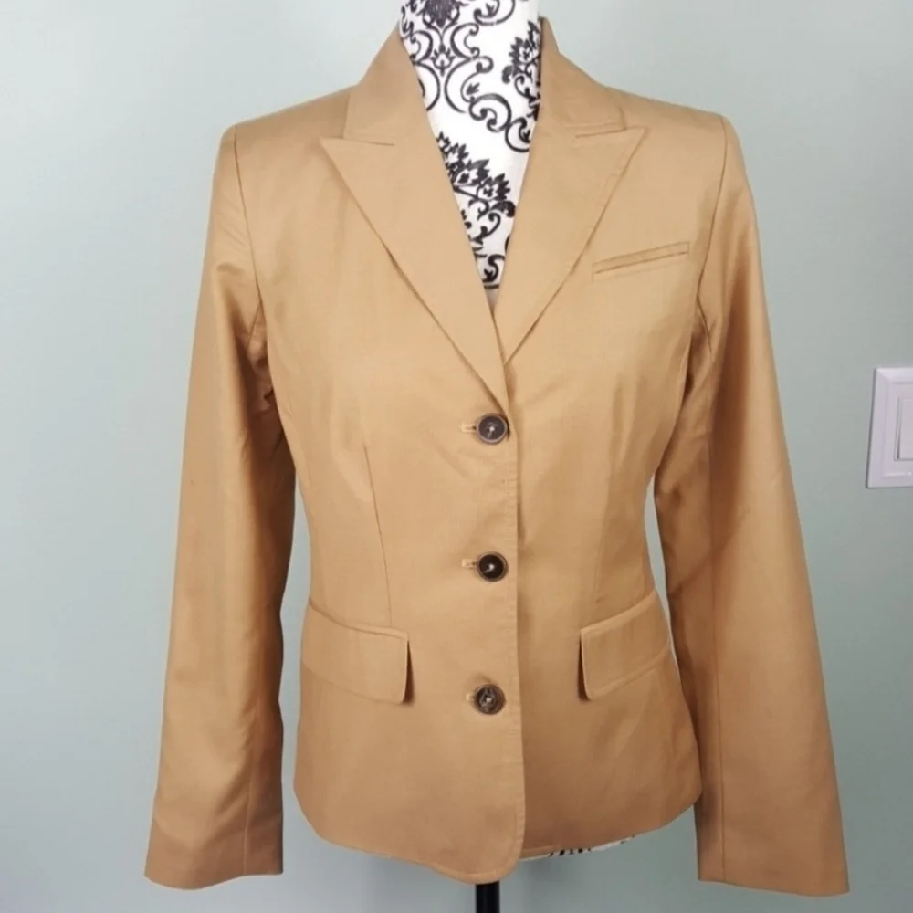 Isaac Mizrahi for Target Tan 3 Button Blazer Women’s Size 14 Career Office EUC